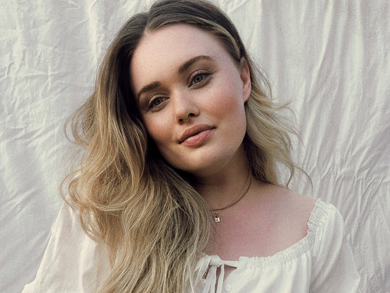 AT HOME WITH | KYRA PESCE | ILLUSTRATOR, DOG LOVER & MUM