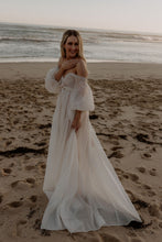 ILLOURA GOWN - HONEY