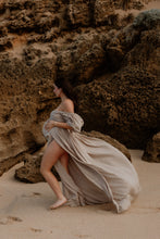 ILLOURA GOWN - OATMEAL