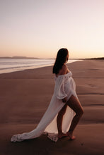 ILLOURA GOWN - WHITE