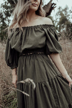 DELLA CROP & SKIRT SET