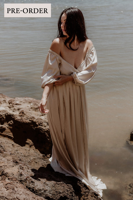 ILLOURA GOWN | CHAMPAGNE SATIN